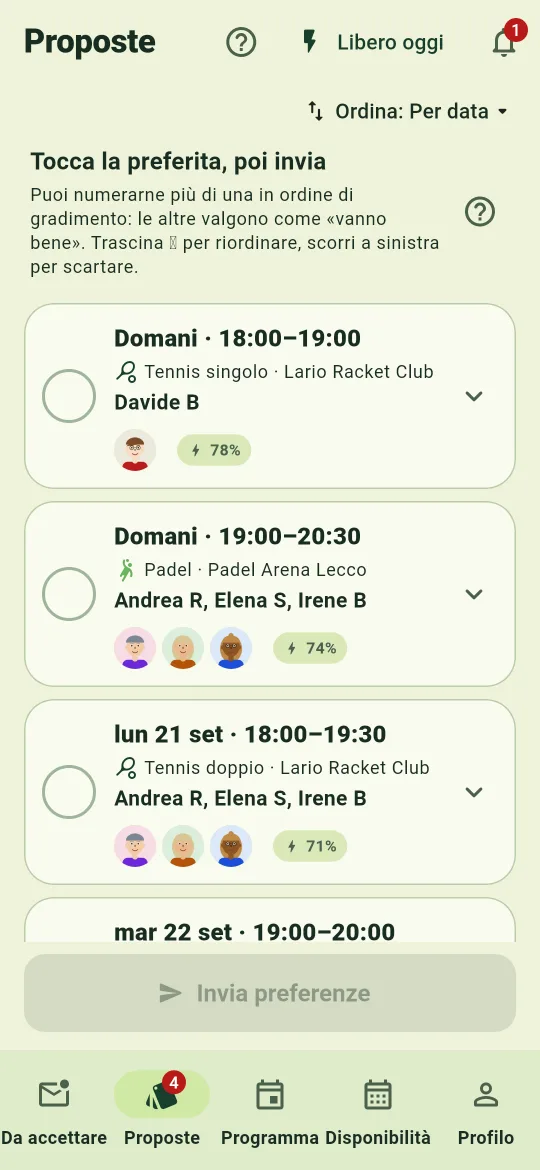 Schermata con il mazzo di proposte da valutare con uno swipe